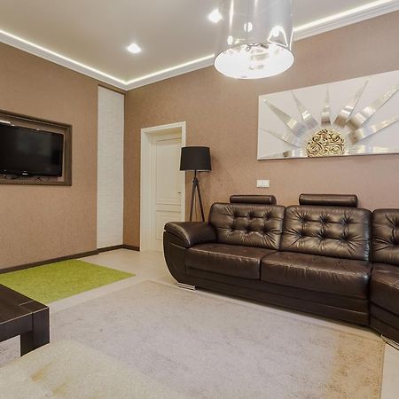 Swedish Apartment At Romanovskaia 22 Минск Екстериор снимка