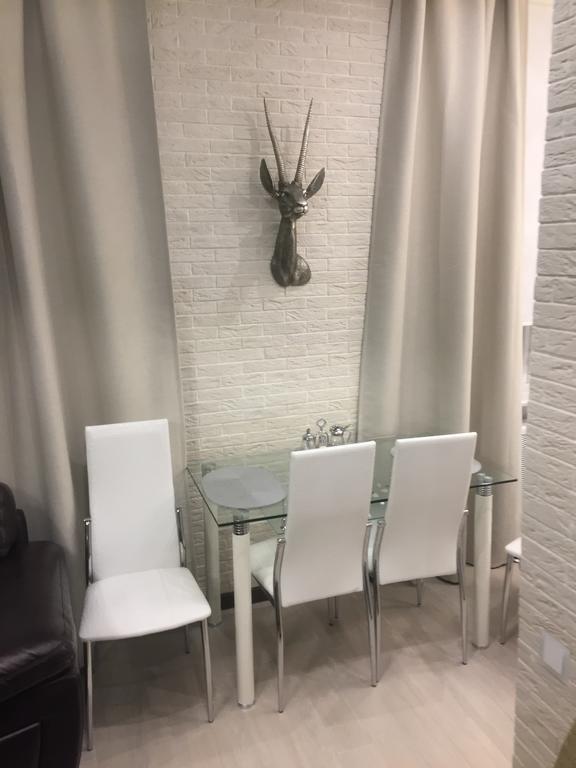 Swedish Apartment At Romanovskaia 22 Минск Екстериор снимка